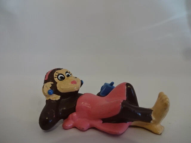 Urwaldtier Affe zum Sammeln / Affen liegend am Strand - Bild 1 von 1