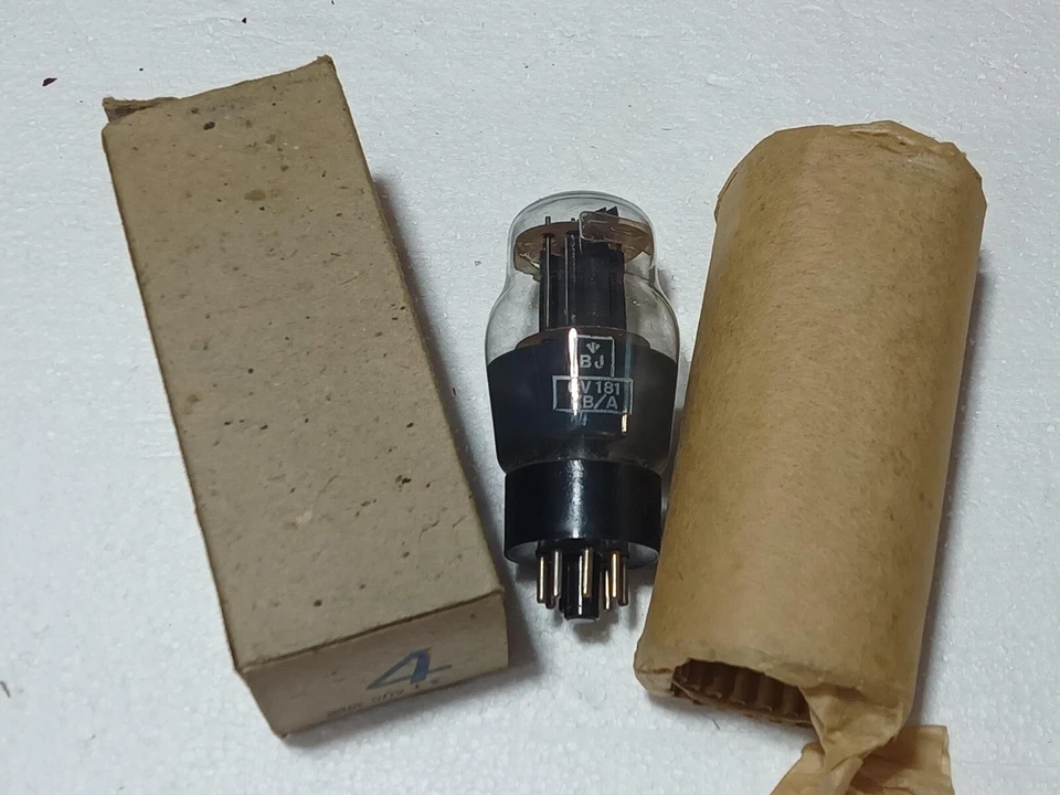 Electron Tube / Radio TV Audio Valve - CV181  ECC32  Selected (NOS) - image 1 of 1