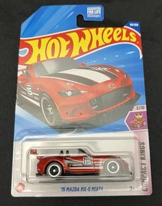 Hot Wheels 15 Mazda Mx-5 Miata - Picture 1 of 4