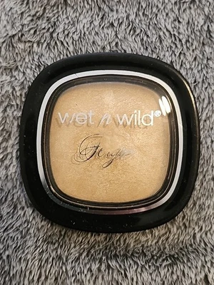 Wet N Wild Fergie Centerstage Collection Discontinued LE ~ Select Your Shade! - Image 1 of 2