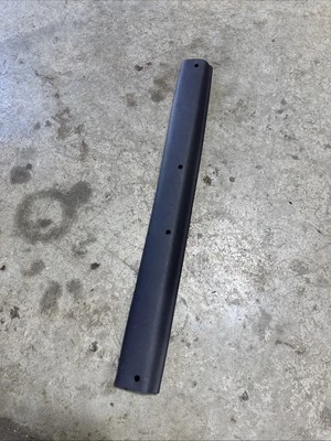 1997-2001 Jeep Cherokee XJ Rear Hatch Upper Plastic Trim OEM Agate (BLK00) - Image 1 of 4