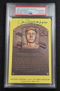 JOE DIMAGGIO Signed HALL OF FAME Induction Postcard-NEW YORK YANKEES-PSA 9 Auto - Picture 1 of 5