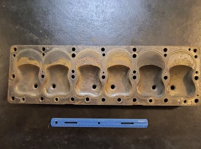 Головка блока цилиндров PLYMOUTH DODGE 23 дюйма плоская головка 6 1311804, ~1950 - Изображение 1 из 4