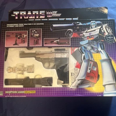 G1 Reissue MEGATRON  Collector's Edition  - Image 1 of 4