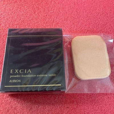 Base en polvo ALBION EXCIA AL Extreme OC111 (recarga) y juego de soplo de Japón Foto 1 de 3