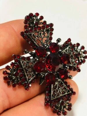 Gothic Red Crystal Black Maltese Cross Brooch Shawl Pin Vintage Style Jewellery - Image 1 of 4