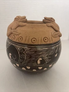 Clay Vase Frogs Tribal Design Pottery Costa Rica Folk Art Signed 5” Tall - Picture 1 of 12
