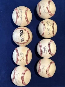 Lot Of 8 Single Signed Official Major League Baseballs With Joe Carter, Conine - Picture 1 of 17