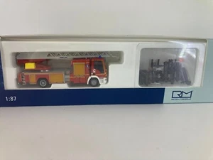 Camion de pompier Magirus DLK 32 - SDIS Vosges Rietze 68495 - HO : 1/87 - Imagen 1 de 2