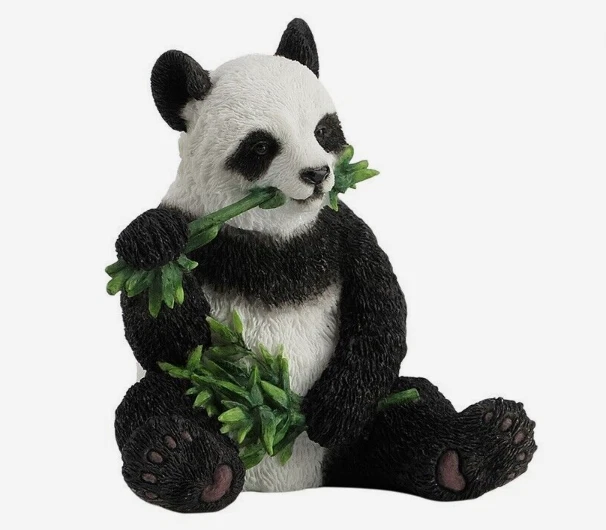 Estatuilla estatua de bambú Veronese blanco y negro adorable panda sentado y comiendo Foto 1 de 1