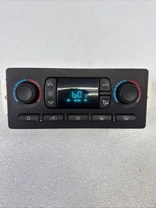 05-07 Chevy GMC Envoy Trailblazer Climate Heater Control A/C OEM 10367041 - Picture 1 of 11