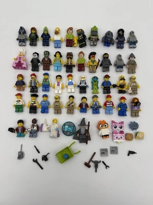 Lego Mixed Lot Of 44 Minifigure Accessories City Town Movie Series - Image 1 of 4