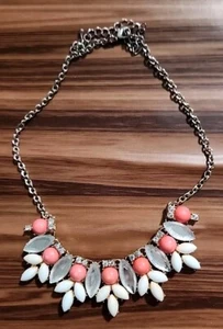 Halskette rosa weiß und klare Kristalle Halskette Modeschmuck Collier  - Bild 1 von 4