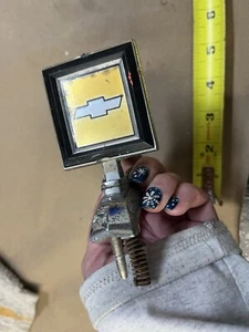 1981-1991 Chevy Truck Blazer Suburban Hood Ornament Emblem OEM- 14037946 81-91 - Bild 1 von 5