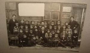 RARO 1925 Polonia Zelwa Escuela Judía Judaica Foto Postal Hebreo Sionista Niños - Imagen 1 de 3