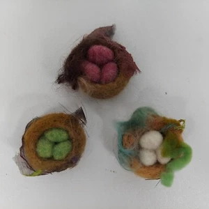 3 Mini Hand-Made Needle Felted Wool BIRD NEST Egg Woodland Spring Fertility - Picture 1 of 10