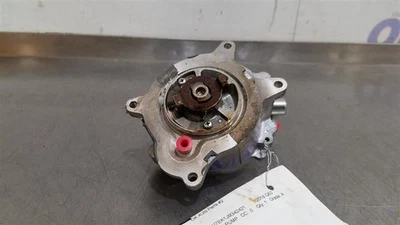 Conjunto de bomba de vacío Infiniti Q60 2018 3,0 L motor biturbo  Foto 1 de 4