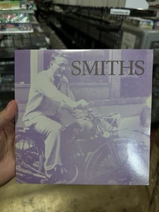 45 RPM RECORD:  Smiths Big Mouth Strikes Again - Picture 1 of 4