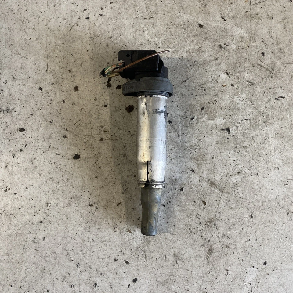 2009 BMW 3 SERIES E90 IGNITION COIL 7577118 - image 1 of 4
