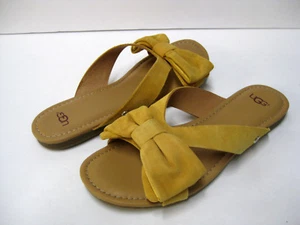 UGG FONDA MUJER GAMUZA GIRASOL EE. UU. 7.5 / Reino Unido 6 / EU 38.5 /JP 245 - Imagen 1 de 3