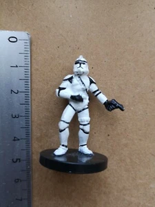 CLONE TROOPER GUNNER 11/60 MINIATURE NO CARD  STAR WARS MINIATURES WOTC /P138 - Imagen 1 de 1