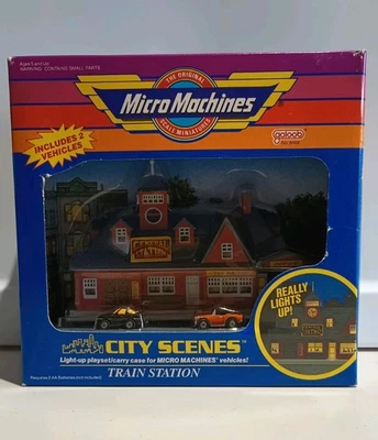 Micro Machine City Scenes ilumina la estación de tren de Galoob 1989 Foto 1 de 4