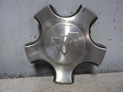 04 RENDEZVOUS WHEEL CENTER CAP HUB 9593778 02 03 2004 2003 2002 - Image 1 of 3