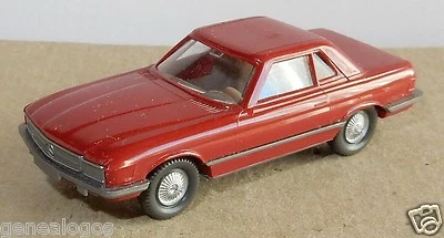 Micro Wiking Ho 1/87 Mercedes Benz 350 Sl Marrone Scuro - Immagine 1 di 3