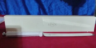 Lenox Wedding Cake Knife Cream Floral Handle With Box - Image 1 of 4