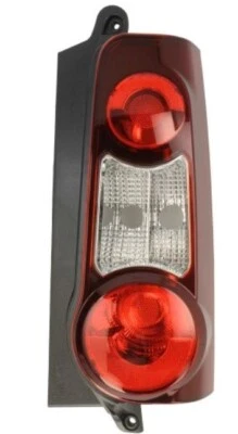 LAMPE FEU ARRIERE DROITE CITROEN BERLINGO II; PEUGEOT PARTNER II 03.12-03.18 ! - Photo 1/2