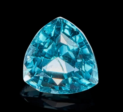 Blue Spinel 1.45 ct Trillon Cut - Image 1 of 2