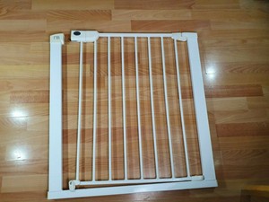mothercare wooden stair gate