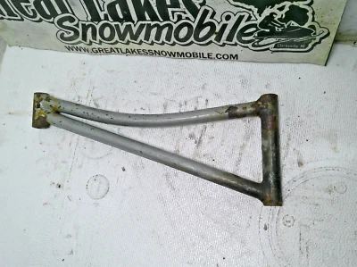 Moto de nieve Arctic Cat Firecat Sabercat 500 600 700 F5 F6 F7 brazo en A superior plateado Foto 1 de 2