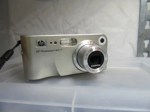 HP Photosmart M517 Compact Digital Camera 5.2MP Silver Tested & Working VGC - Picture 1 of 3