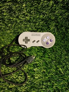 Super Nintendo SNES Classic Edition Mini Authentic CLV-201 Controller Only Works - Picture 1 of 3