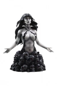 Dynamite Entertainment VAMPIRELLA Underworld variant 1/6 scale bust - Picture 1 of 5