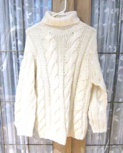 Marconi Women 100% Wool Turtleneck Sz M Cream Heavy Hand Knit NWT - Picture 1 of 4