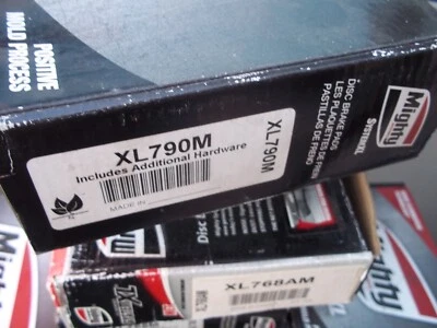 Juego de pastillas de freno de disco MIGHTY XL790M para Jeep Grand Cherokee 99-02 Foto 1 de 2