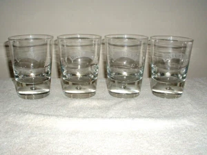 Lote de 4 Vasos Bailey's Crema Irlandesa 4 1/4" Antiguos Base Burbuja - Imagen 1 de 2