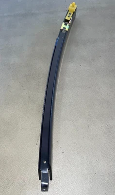 Barra divisora ventana trasera derecha Mercedes-Benz - 220-730-02-19 - para S430, S500 y más Foto 1 de 4