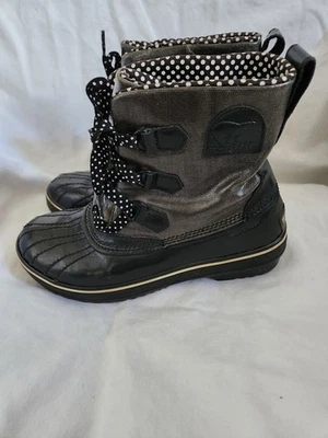 Bota Sorel Tivoli Rain Duck Negra Gris Lunares Talla 9 EU 41.5 Impermeable Nieve  Foto 1 de 4