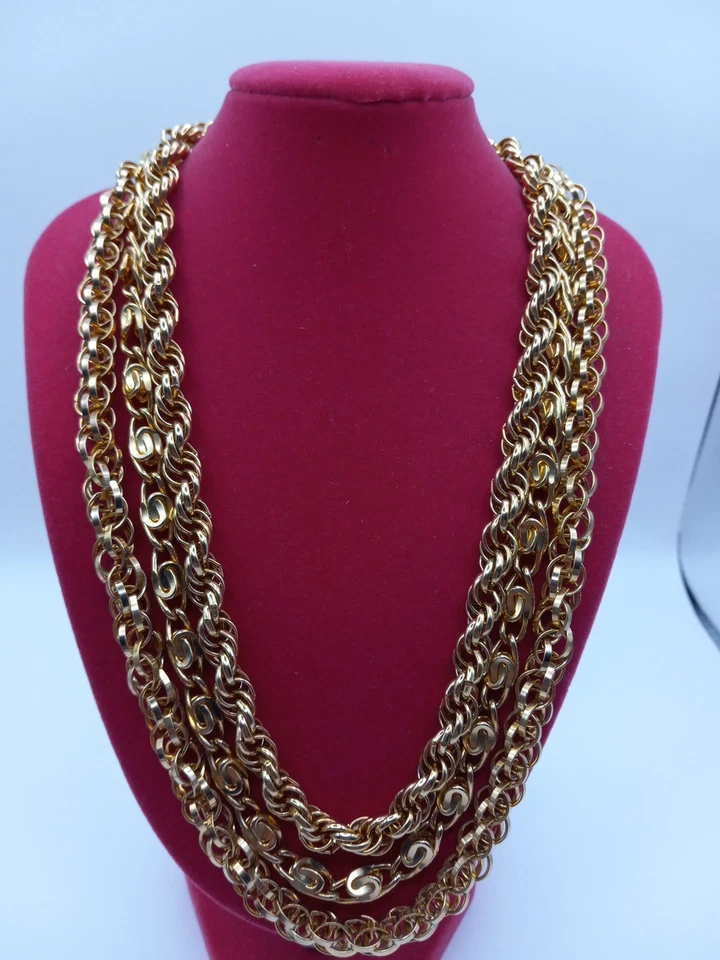 Collar de cadena vintage de cuerda y cable tono dorado de varias hebras con cierre de caja ornamentado  Foto 1 de 4