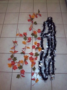 Halloween Fall Autumn 15' Ghost Garland-12' Fall Leaves Garland & 20 Tree Ghosts - Picture 1 of 7