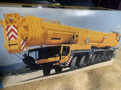 Liebherr LTM 1300/1 Mobile Crane  1:50 Scale Model By Conrad Made In Germany - Image 1 of 4