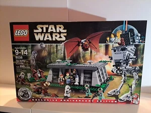 LEGO Star Wars: The Battle of Endor (8038) - Picture 1 of 3