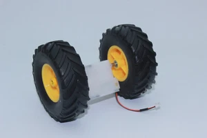 Siku 6777 6792 6735 6736 6795 Rear Axle John Deere Tractor RC Control 1:32 - Picture 1 of 6