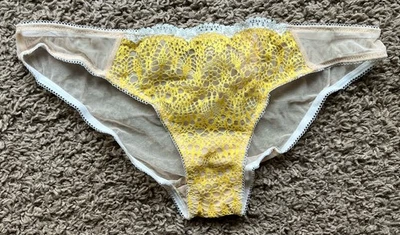 Braguita Cheekini Victoria's Secret Dream Angels Ice Lace pequeña nueva con etiquetas Foto 1 de 4