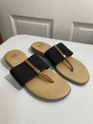 Sandalias para mujer Andre Assous punta abierta negras talla 8 Foto 1 de 4