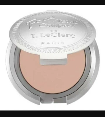 T.LeClerc Compact Cream Foundation 01 Natural pink flesh (01 Chair rose Naturel) - Image 1 of 4