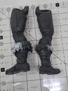 DC Multiverse Frost King Build-a-Figure Pezzo Nero Adam McFarlane Giocattoli Gambe BAF - Foto 1 di 7